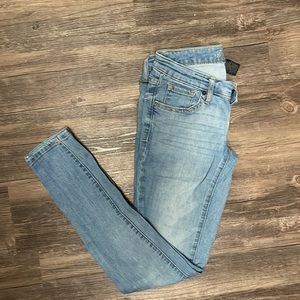 massimo | light wash mid-rise skinny jeans